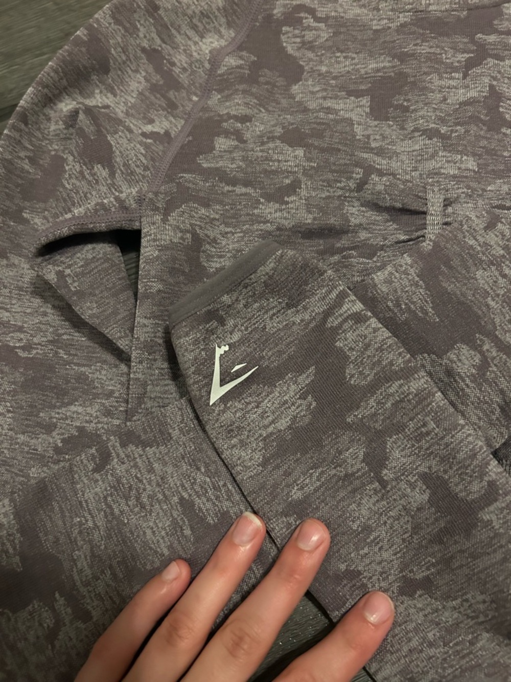 Gymshark Purple Camo Long Sleeve Crop Tee - Picture 5 of 6